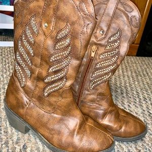 Girls cowgirl boots with bling